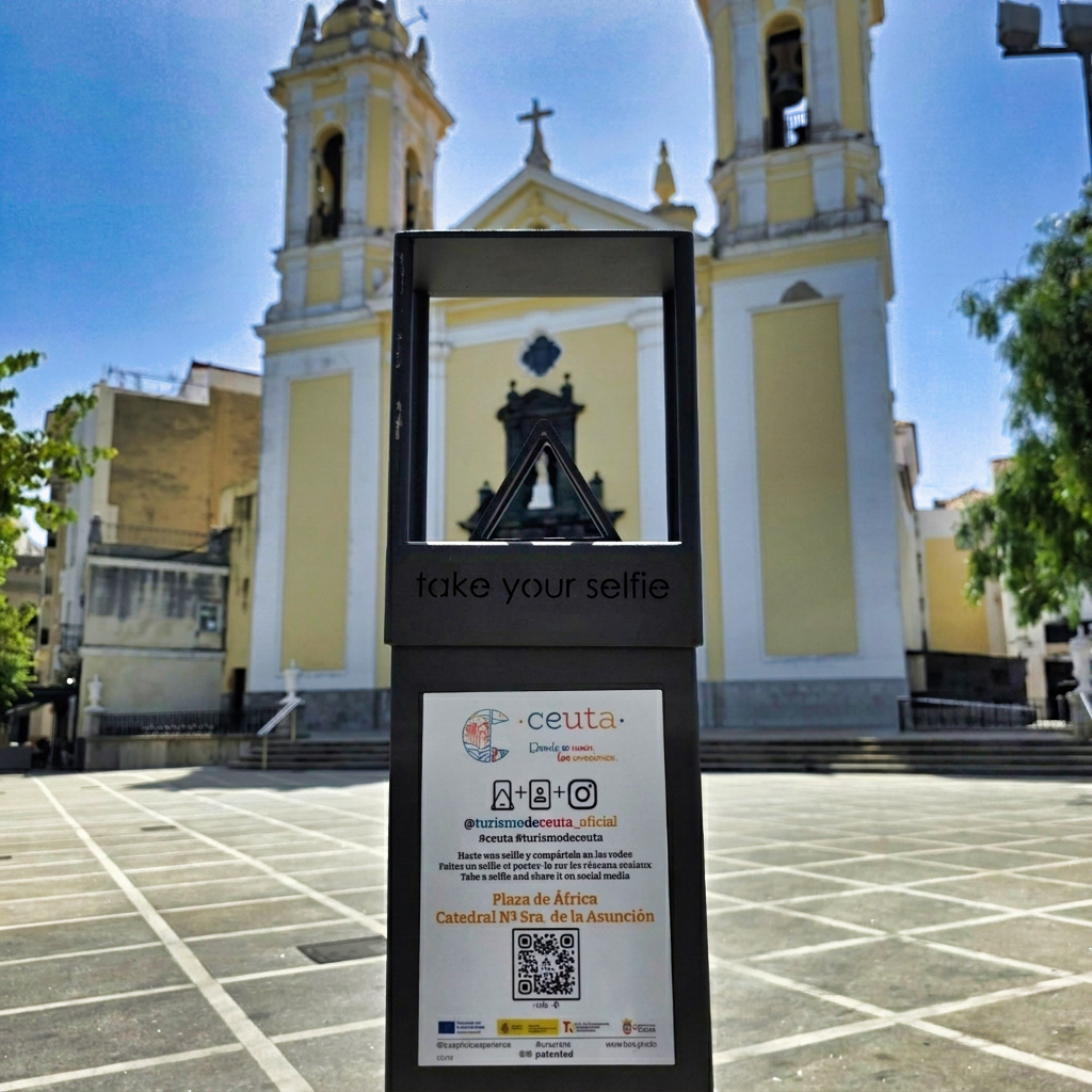 Plaza de África - Catedral de Nª Sra. de la Asunción