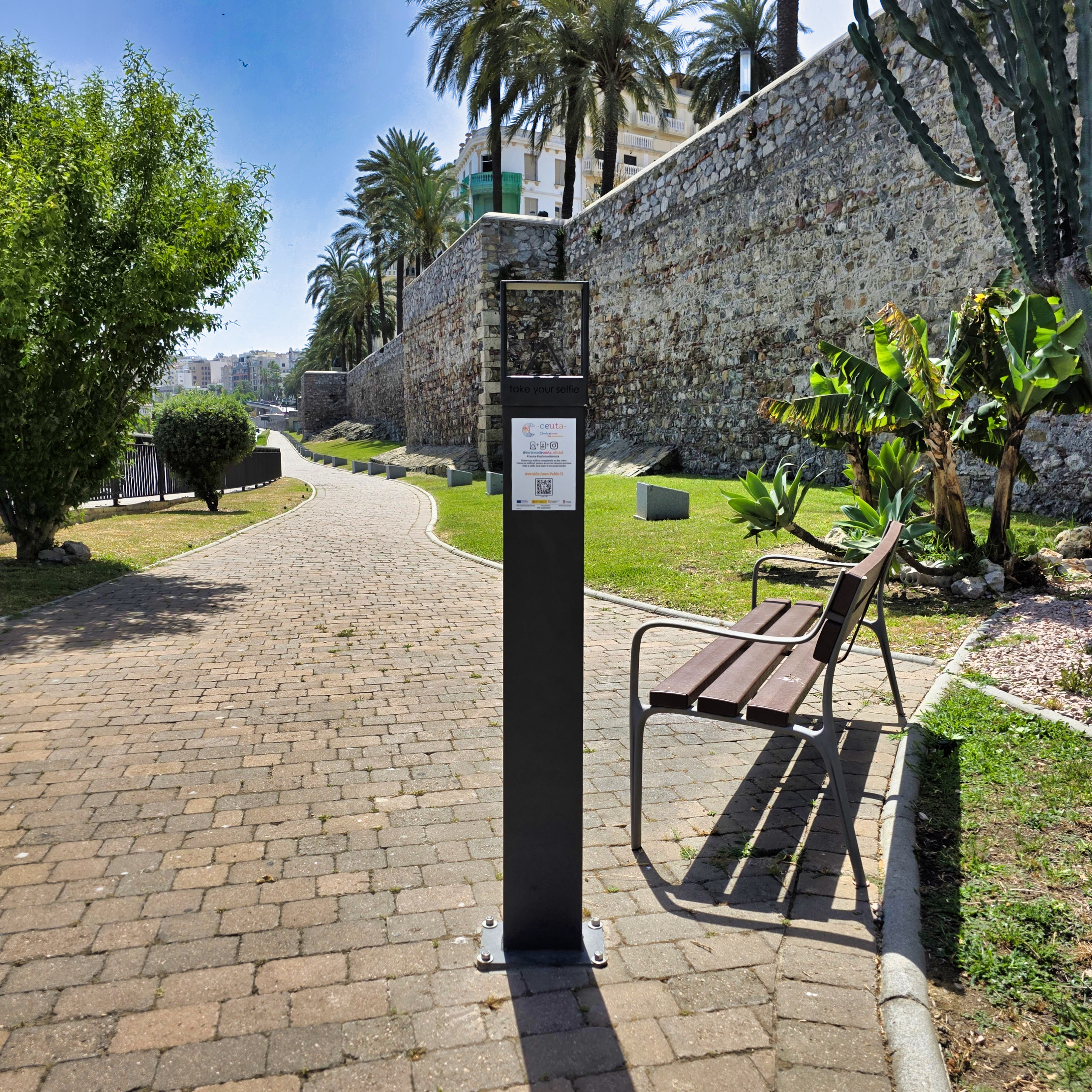 Avenida Juan Pablo II